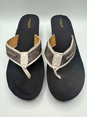 Coach Judy Signature Canvas Platform Wedge Thong Sandals 9